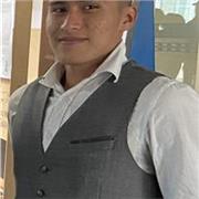 Profesor de matemáticas, son diferentes métodos de solución a las diferentes problemáticas generadas